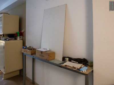 Quest�ultima d� accesso a un locale posto sotto il livello stradale: la casa di Francesco Granito...